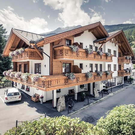 Andre Arnold - Boutique Pension Sölden Exterior foto